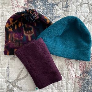 Ski hats and Gator. Set of 3. Two hats and one Gator.